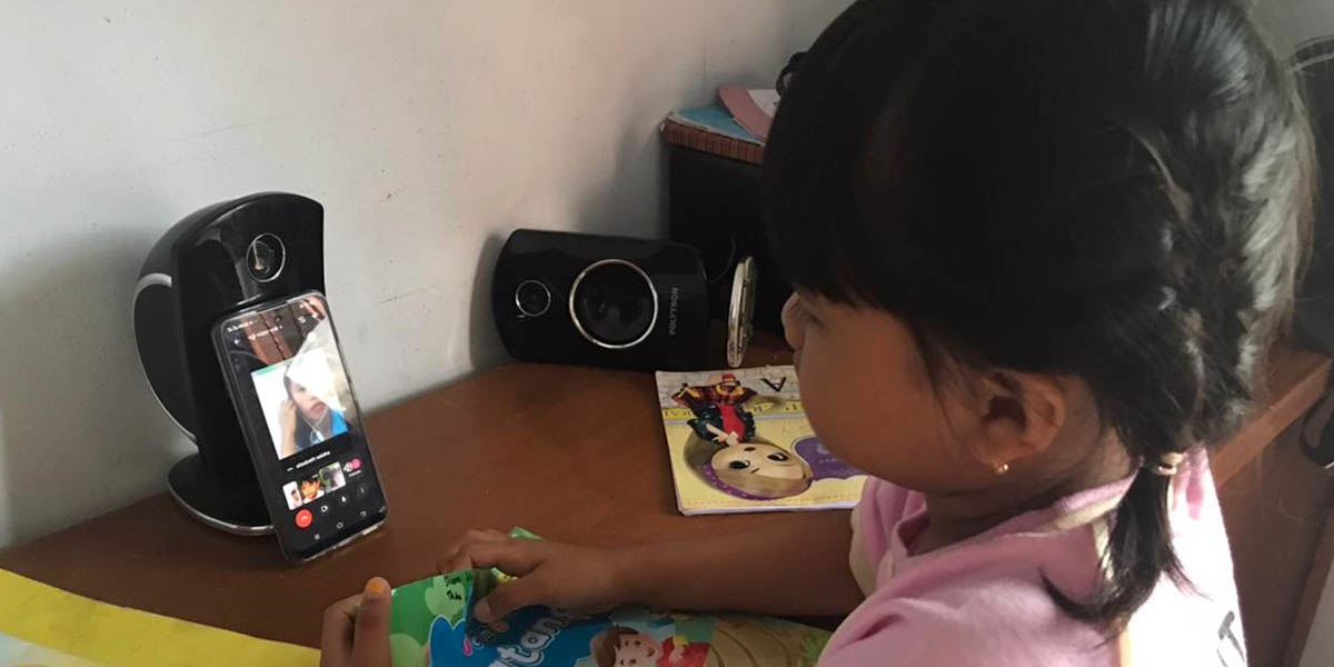 Seorang anak sedang belajar dengan metode online dari rumah. Foto: Dok/Papua60detik